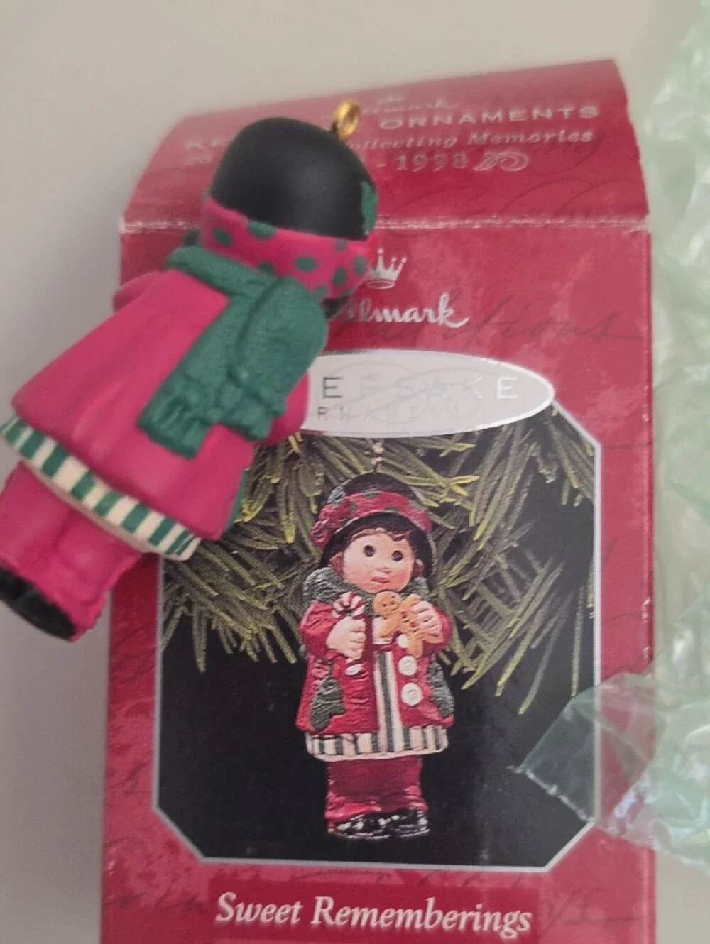 Hallmark Soaring With Angels Ornament - Plus 2 Additional Ornaments
